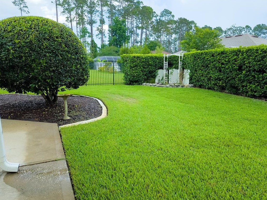 7 Edgemont Pl, Palm Coast FL  32164-6325 exterior