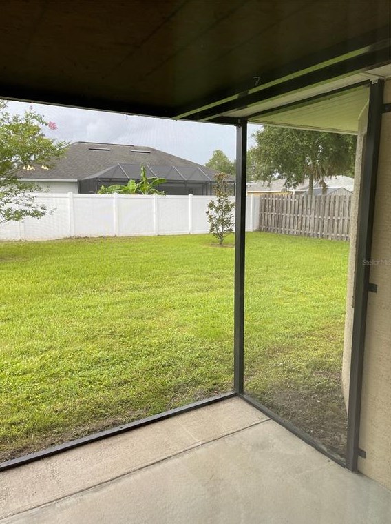 12 White Dove Ln, Palm Coast FL  32164-7247 exterior