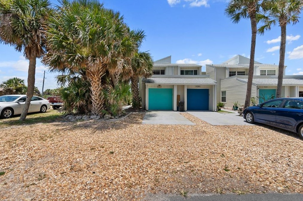 3587 Central Ave, Flagler Beach FL  32136-4131 exterior