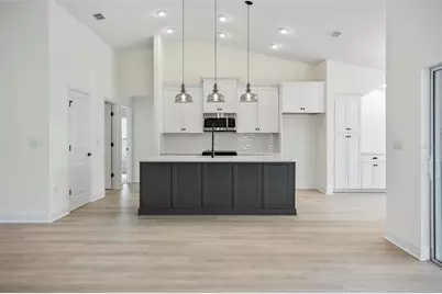 111 Bird Of Paradise Drive, Palm Coast, FL 32137 - Photo 10