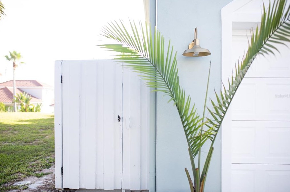 1421 Central Ave, Flagler Beach FL  32136-2927 exterior