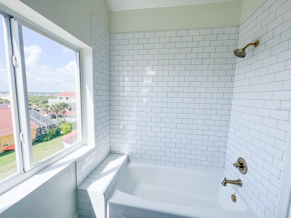 1421 Central Ave, Flagler Beach FL  32136-2927 exterior