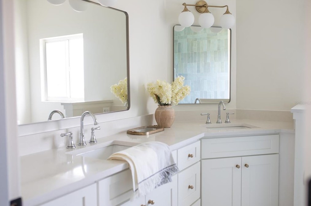 1421 Central Ave, Flagler Beach FL  32136-2927 exterior