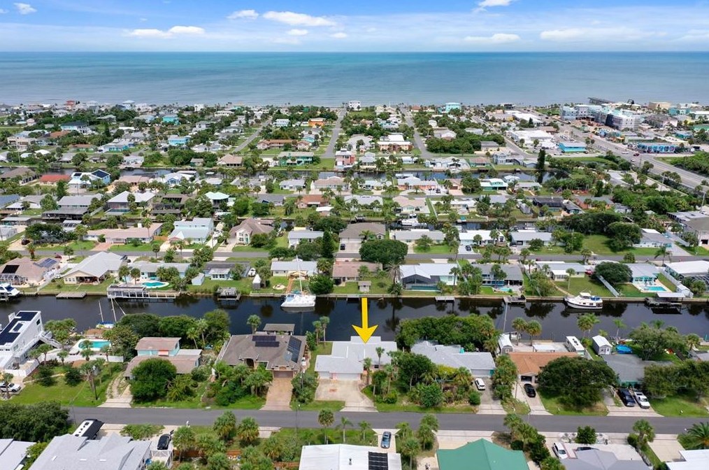 128 Lantana Ave, Flagler Beach, FL 32136-3317