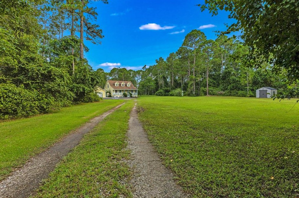 4100 Budd Rd, New Smyrna, FL 32168
