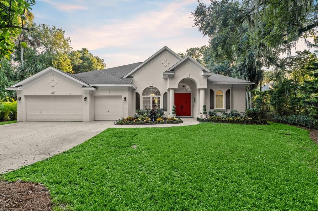 126 Hernandez Ave, Palm Coast, FL 32137-3245