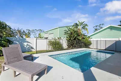 27 Malacompra Road, Palm Coast, FL 32137 - Photo 2