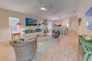 27 Mala Compra Rd, Palm Coast, FL 32137 - Photo 4