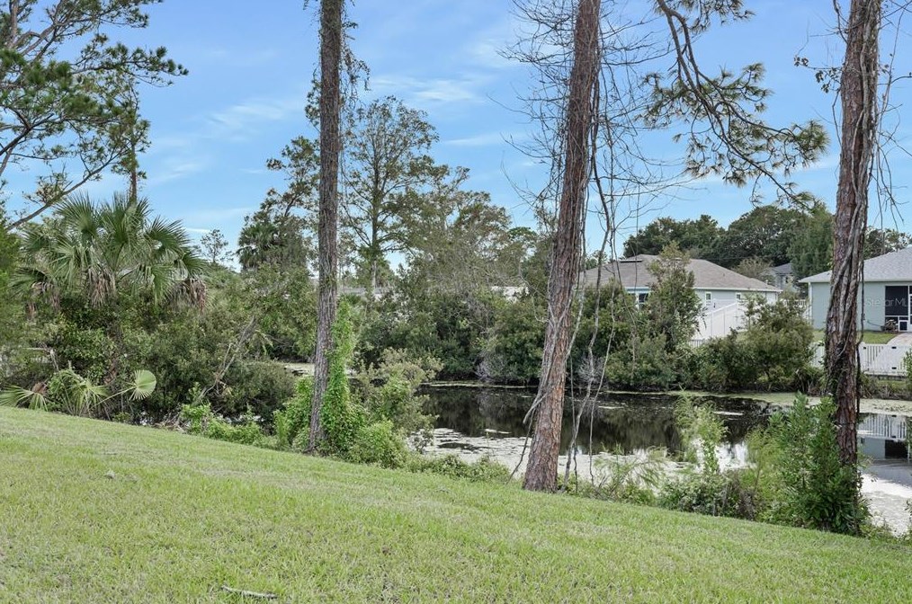 134 Rolling Sands Dr, Palm Coast, FL 32164-6984