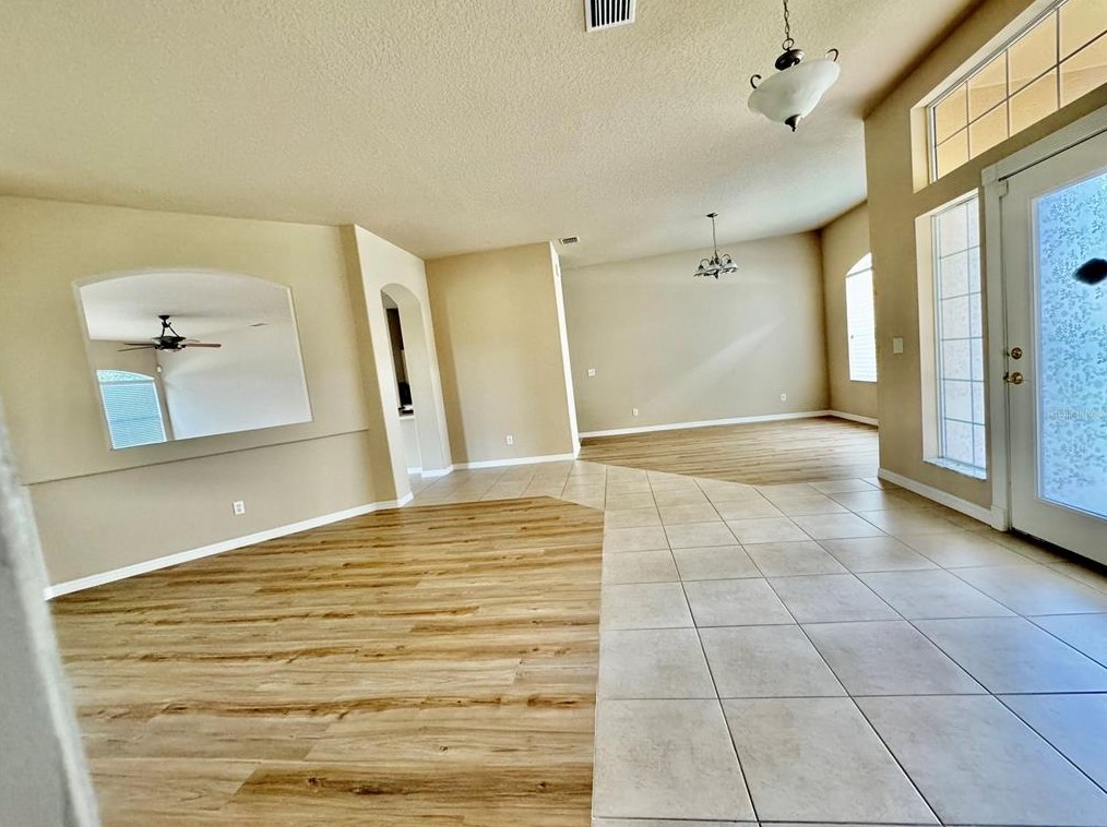 15 Eastman Ln, Palm Coast, FL 32164-6122
