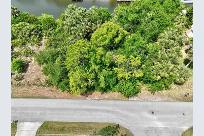 65 Coral Reef Court N, Palm Coast, FL 32137 - Photo 8