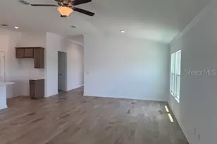 186 Greenwood Dr, Palm Coast, FL 32137 - Photo 12