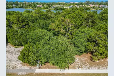 22 N Lakewalk Drive, Palm Coast, FL 32137 - Photo 2