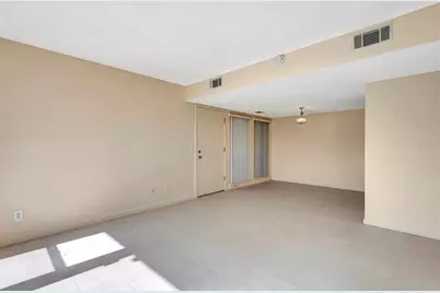 48 Club House Drive #106, Palm Coast, FL 32137 - Photo 12