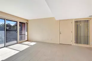 48 Club House Dr, Palm Coast, FL 32137 - Photo 14