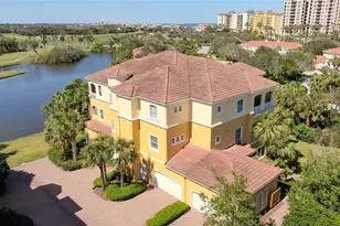 40 Casa Bella Cir, Palm Coast, FL 32137 - Photo 2