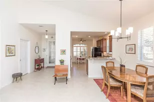 22 Pelican Ct, Palm Coast, FL 32137 - Photo 6