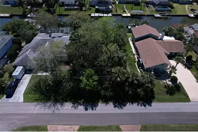 25 Cherokee Court W, Palm Coast, FL 32137 - Photo 6