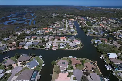 25 Cherokee Court W, Palm Coast, FL 32137 - Photo 16