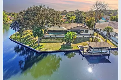 21 Comet Court, Palm Coast, FL 32137 - Photo 1