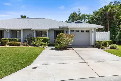 11 Lake Forest Court N, Palm Coast, FL 32137 - Photo 2