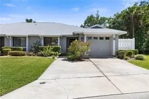 11 Lake Forest Ct N, Palm Coast, FL 32137 - Photo 2