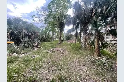 41 Comanche Court, Palm Coast, FL 32137 - Photo 1