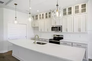 250 Hawthorn Ave, Palm Coast, FL 32164 - Photo 16