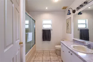 21 Utrillo Pl, Palm Coast, FL 32164 - Photo 12