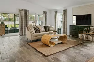 105 Green Cir, Palm Coast, FL 32164 - Photo 6