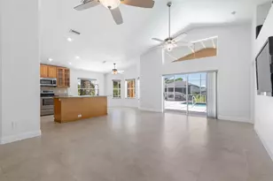 6 Crossleaf Ct E, Palm Coast, FL 32137 - Photo 8