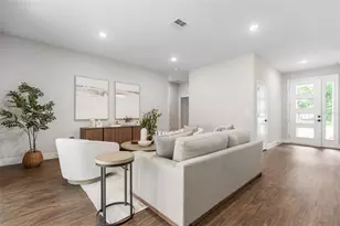 27 Palmer Ln, Palm Coast, FL 32164 - Photo 2