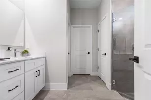 27 Palmer Ln, Palm Coast, FL 32164 - Photo 14