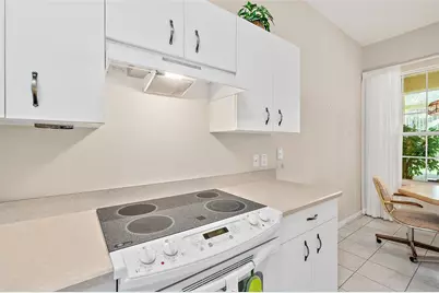 10 Chatham Place #10, Palm Coast, FL 32164 - Photo 16