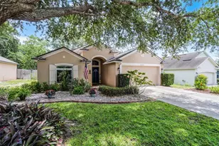 25216 Ironwedge Dr, Sorrento, FL 32776 - Photo 1