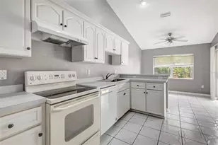 88 Pritchard Dr, Palm Coast, FL 32164 - Photo 10