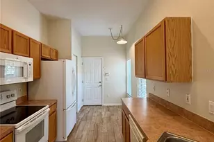 38 Shinnecock Dr, Palm Coast, FL 32137 - Photo 4