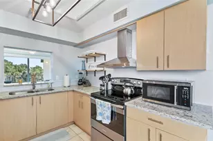 104 Surfview Dr, Palm Coast, FL 32137 - Photo 12