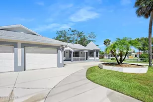 1650 Riverside Dr, Daytona Beach, FL 32117 - Photo 66