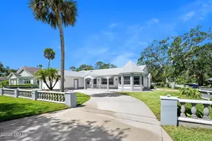 1650 Riverside Dr, Daytona Beach, FL 32117 - Photo 68