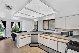 133 Blue Heron Dr, Daytona Beach, FL 32119 - Photo 2