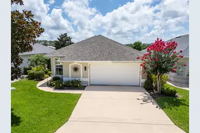 25 Raintree Circle, Palm Coast, FL 32164 - Photo 2