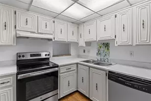 640 N Nova Rd, Ormond Beach, FL 32174 - Photo 6