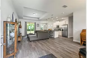 9 Elder Pl, Palm Coast, FL 32164 - Photo 2