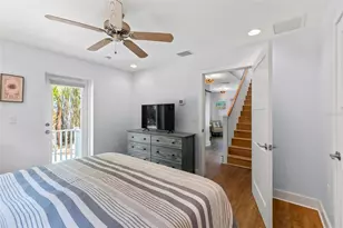 19 Bay Dr, Palm Coast, FL 32137 - Photo 12