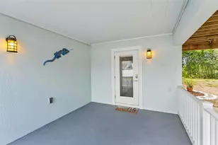 19 Bay Dr, Palm Coast, FL 32137 - Photo 2