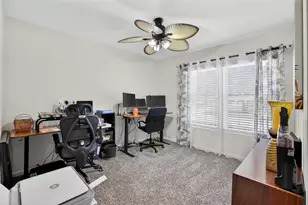 35 Putter Dr, Palm Coast, FL 32164 - Photo 10