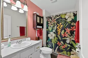 35 Putter Dr, Palm Coast, FL 32164 - Photo 12