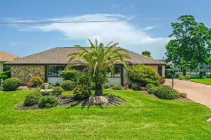 6 Claridge Ct N, Palm Coast, FL 32137 - Photo 2