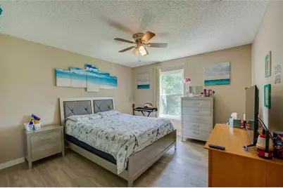 11 Zircon Court, Palm Coast, FL 32164 - Photo 4